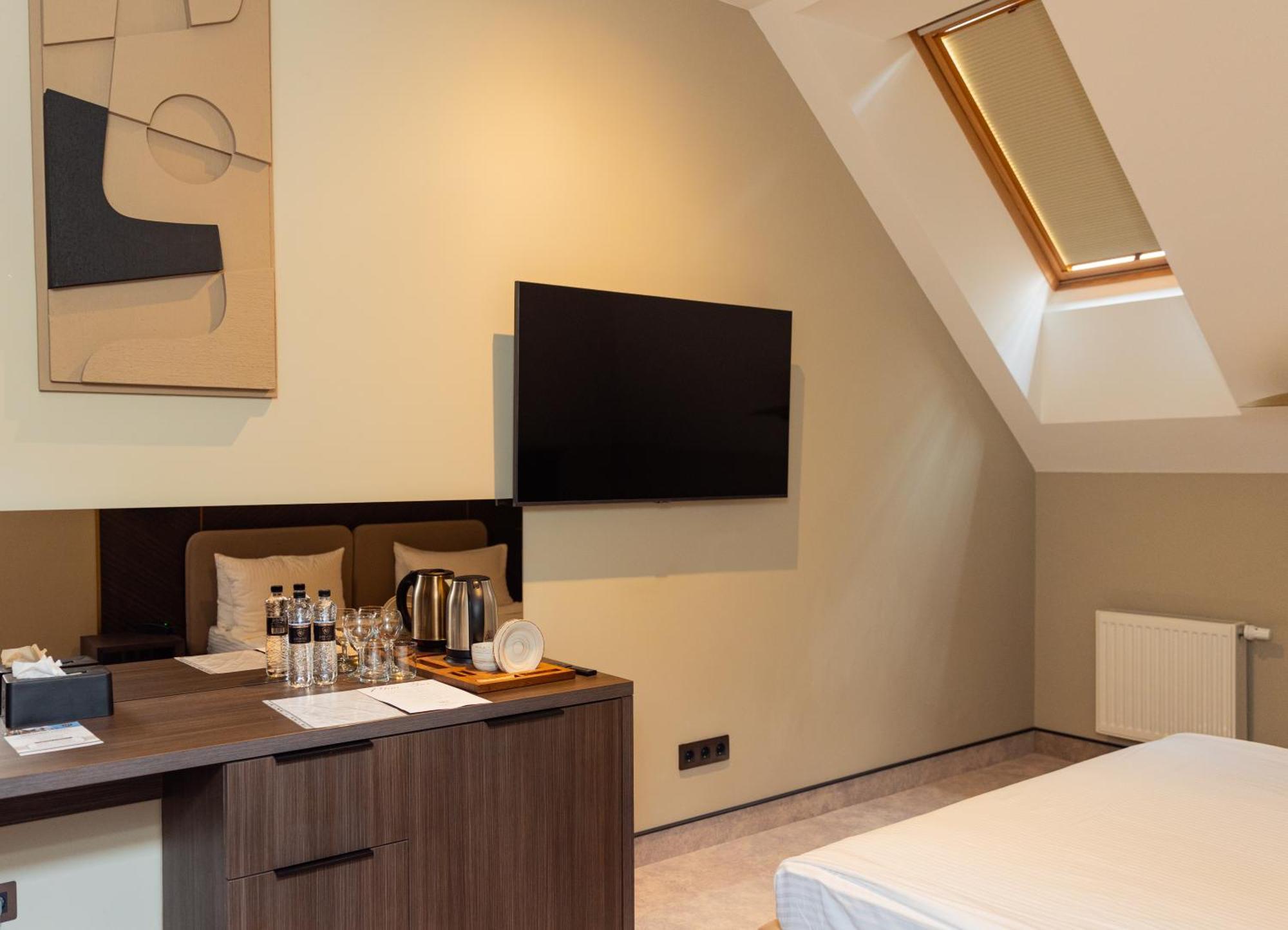Park Hotel Bristol Uzhhorod Phòng bức ảnh